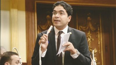 نائبان يتنازلان عن تأشيرتي حج بدمياط