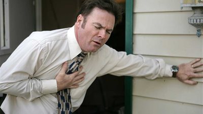 بعد وفاة هيثم احمد زكي.. 7 أطعمة تحميك من هبوط الدورة الدموية