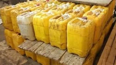 ضبط 2 طن زيت طعام فاسد داخل مصنع بطنطا