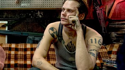 انضمام بيل سكارسجارد إلى فريق عمل فيلم «Deadpool 2»