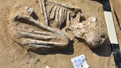 الكشف عن جزء من جبانة متعددة الطوابق بتل حسن داوود في الإسماعيلية