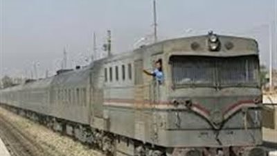 عودة خط الزقازيق - القاهرة للعمل بعد تعطل أحد القطارات بـ