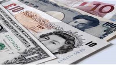 الين يحتفظ بخسائره أمام الدولار واليورو بعد تحذير من صندوق النقد