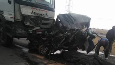 بالأسماء.. إصابة 13 شخصا في حادث تصادم بطريق «الإسماعيلية - القاهرة»