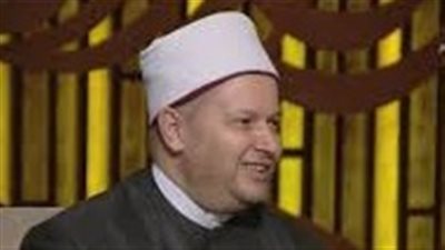 عالم أزهري يوضح جزاء تحفيظ الأبناء القرآن الكريم في الآخرة (فيديو)