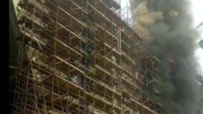 لحظة اندلاع حريق المتحف المصري الكبير «فيديو»