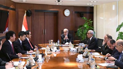 شريف إسماعيل ورئيس «التجارة اليابانية» يبحثان برنامج الإصلاح الاقتصادي