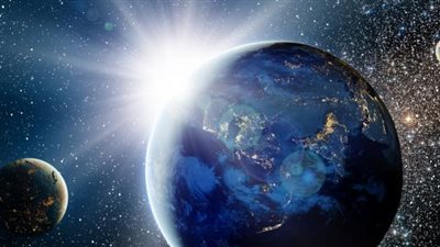 «ناسا» تعلن اكتشافها لأول كوكب يشبه الأرض عن طريق تليسكوب «كيبلر».. أكبر منها بـ 60%.. خارج المجموعة الشمسية.. يدور في المنطقة الصالحة للمعيشة.. وننشر أسماء 11 كوكبا جديدًا اكتشفوا