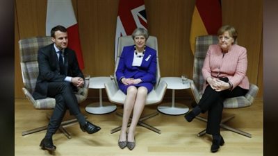 فرنسا وبريطانيا وألمانيا يبحثون نتائج إلغاء الاتفاق النووي