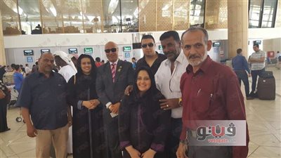 وزيرة الهجرة تستقبل فتاتين توفي والدهما بالسعودية