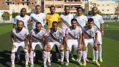 إقبال كثيف على المقاهي ومراكز الشباب بمطروح لمتابعة مباراة الرجاء