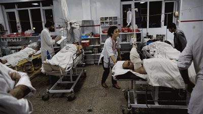 مستشفيات لبنان تطالب الحكومة بالتدخل: الدواء لا يكفي سوى شهر واحد