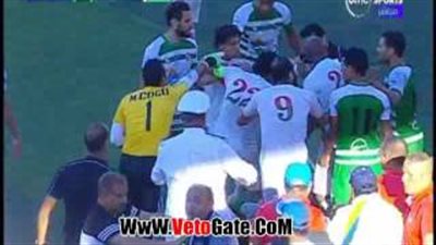 الأمن يتدخل لفك الاشتباك بين لاعبي الرجاء وبلدية المحلة