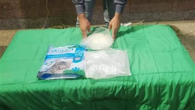 ضبط مخدرات بنصف مليون جنيه داخل 3 طرود بمطار القاهرة