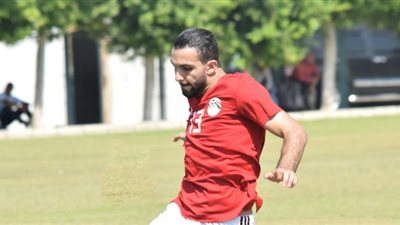 إيهاب جلال يشيد بمستوى كريم العراقي في مباراة المنتخب الأوليمبي ومالي