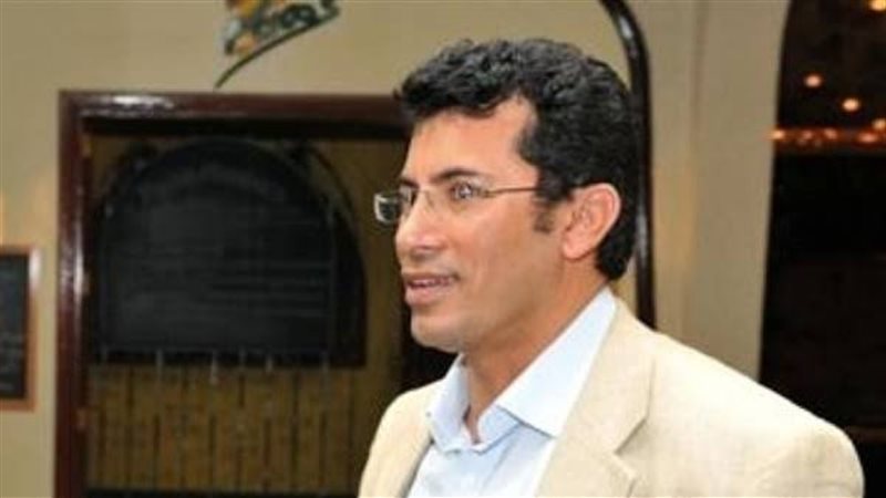 الدكتور أشرف صبحي
