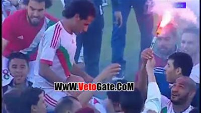 بالفيديو.. لاعبو الرجاء يحتفلون بالصعود للممتاز بالشماريخ