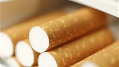 ضبط 939 علبة سجائر غير خالصة الرسوم الجمركية في الغردقة