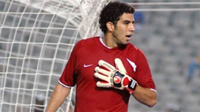 مصدر بالأهلي: إصابة إكرامي في المران 