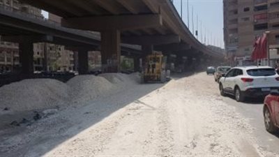 إنشاء موقف سرفيس وممشى حضاري على جسر ترعة المريوطية بالجيزة