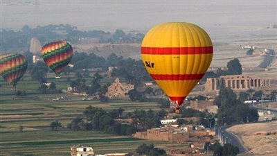 تحليق 21 رحلة بالون طائر في سماء الأقصر