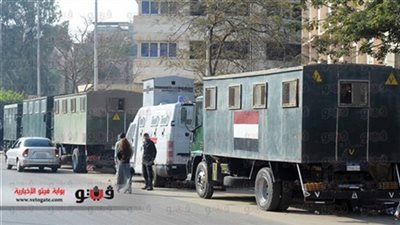 انسحاب قوات الأمن من محيط مسجد السادات بعد فض مسيرة الإرهابية