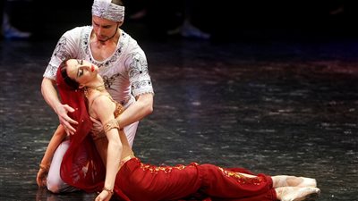 تعرف على قصة باليه «لابايادير» المقدم على مسرح الأوبرا لأول مرة