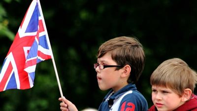 أطفال بريطانيا قلقون من تلوث الهواء بجوار المدارس