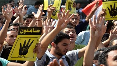 «أنصار المعزول» يشكلون «المجلس الثوري المصري» بتركيا