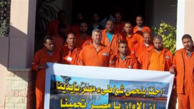 اعتصام العاملين بميناء الغردقة اعتراضًا على نقل مدير الميناء