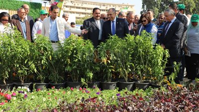 شاهد.. معرض زهور الخريف في نسخته الأولى