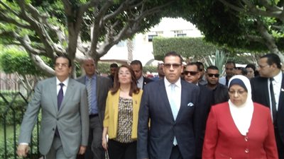 غادة والي تفتتح قسم علاج الإدمان بجامعة المنصورة