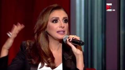 بالفيديو.. أنغام: فيروز مثلي الأعلى في الغناء