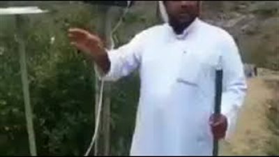 طريقة بسيطة لإبعاد الطيور عن المزارع (فيديو)