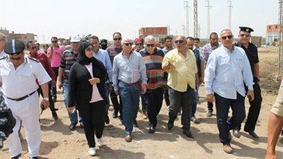 محافظ بورسعيد: إجراءات حاسمة ضد المزارع السمكية المخالفة (صور)