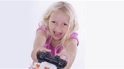 عمر الطفل يحدد ساعات استخدام أجهزة الألعاب