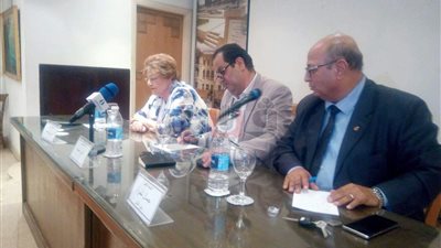 مفكرون في صالون ابن رشد: الفلسفة العربية مبدعة وغنية (صور)