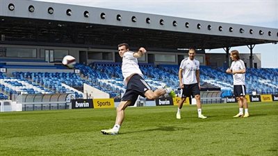 بالصور.. ريـال مدريد يستعد للكلاسيكو بكرة 