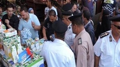 مباحث التموين تحرر 27 مخالفة عدم حمل شهادة صحية بالجيزة