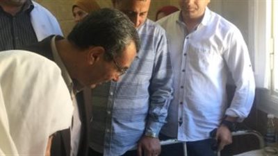 طالب يشوه وجه زميله في مدرسة بالشرقية.. و«التعليم»: 