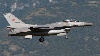 مقاتلات تركية تشن غارات جديدة على مواقع داعش في سوريا