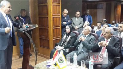 إسماعيل جابر: نحرص على إزالة العقبات أمام المصدرين والمستوردين