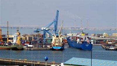 «الصادرات والورادت»: استقبال ٧١ ألف رسالة صناعية وغذائية خلال 2017