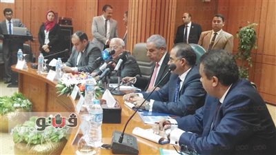 وزير التجارة يوافق على تمليك 58 مصنعا لشباب المستثمرين ببورسعيد