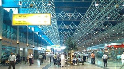 جمارك مطار القاهرة يبدأ تثبيت سعر صرف العملات الأجنبية.. غدا