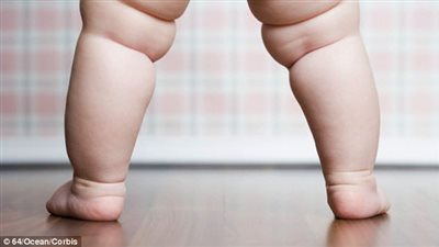 دراسة: معدن الرصاص يصيب مولودك بالسمنة المفرطة