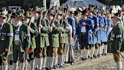 ألمانيا.. هل تفقد النوادي الخاصة بالرجال امتيازاتها الضريبية؟