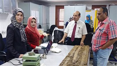 مدير عام الصيانة والترميم يزور متحف الفن الإسلامي (صور)