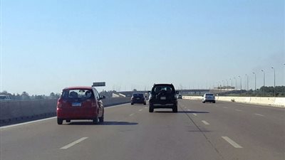 إعادة فتح طريق الكريمات الصحراوي عقب انقشاع الشبورة المائية