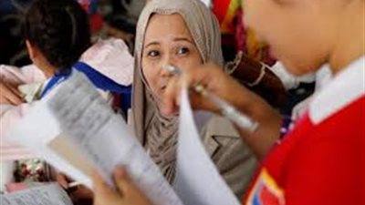 كويتيون يفتحون النار على قطر بعد استغلالها لأزمة الخادمات الفلبينيات